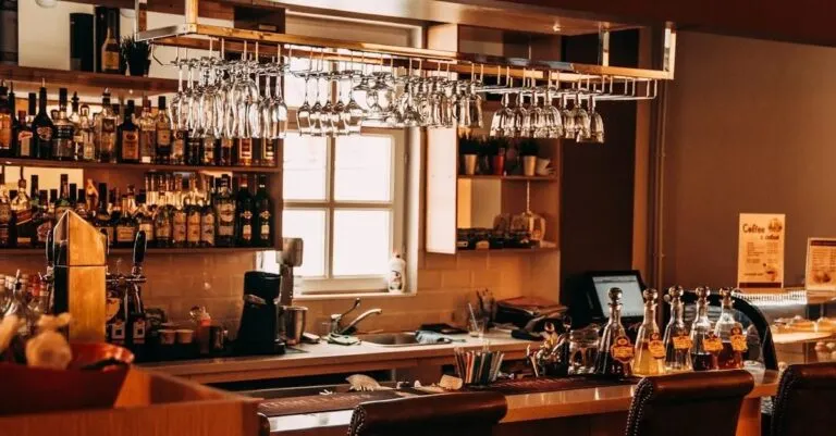 Restaurant Junk Removal